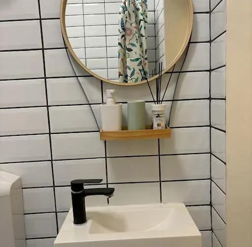 Tiny Quinet 아파트