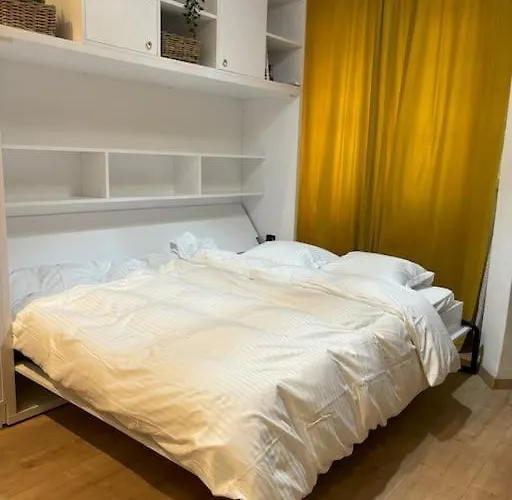 Tiny Quinet * Bucharest